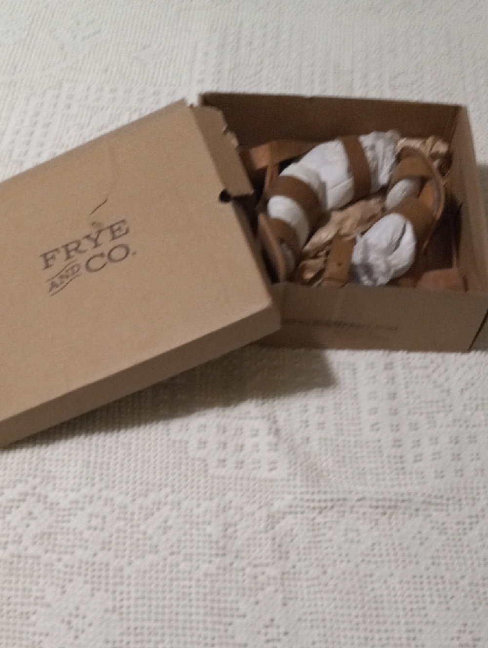 Frye & CO. BRYN STITCH SANDAL In Tobacco SZ.7.5